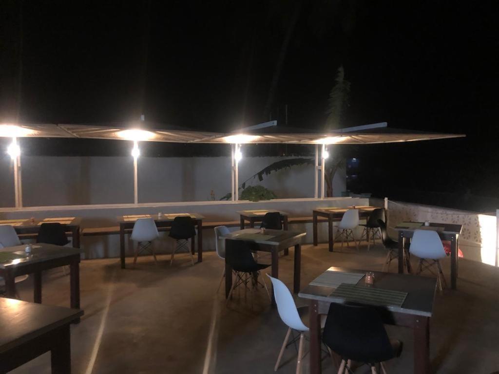 PZero Hotel Sao Tome Esterno foto